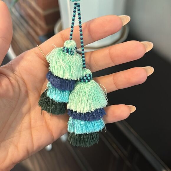 Rococo Sand Silk Geometric Blouse - Picture 6 of 10